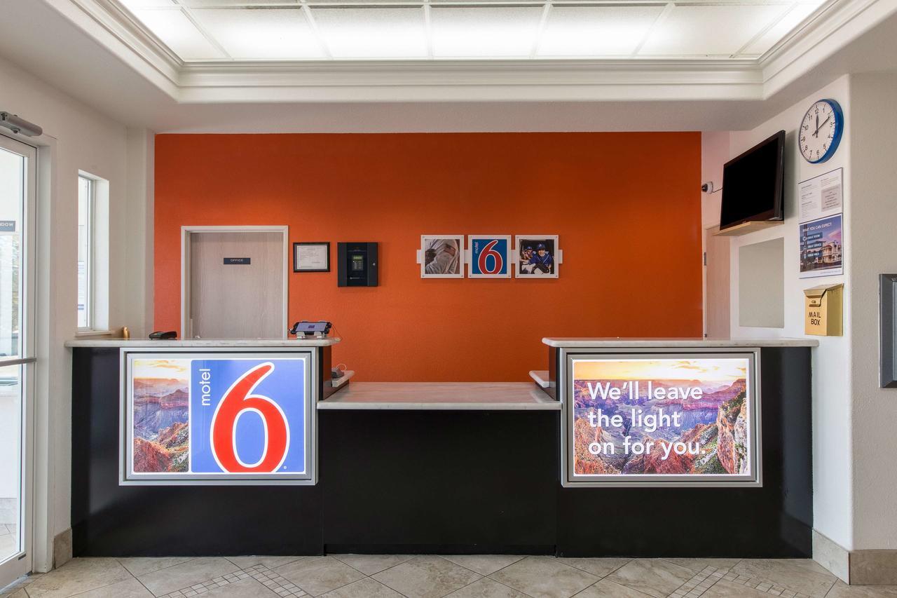 Motel 6-San Antonio, Tx - Downtown - Alamo Dome Exteriér fotografie