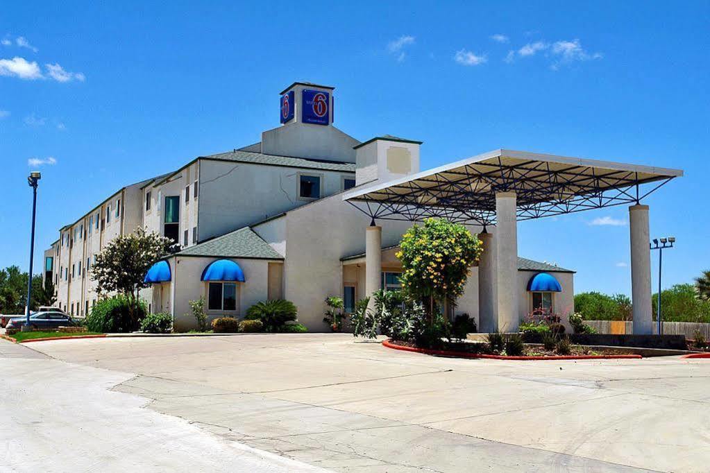 Motel 6-San Antonio, Tx - Downtown - Alamo Dome Exteriér fotografie