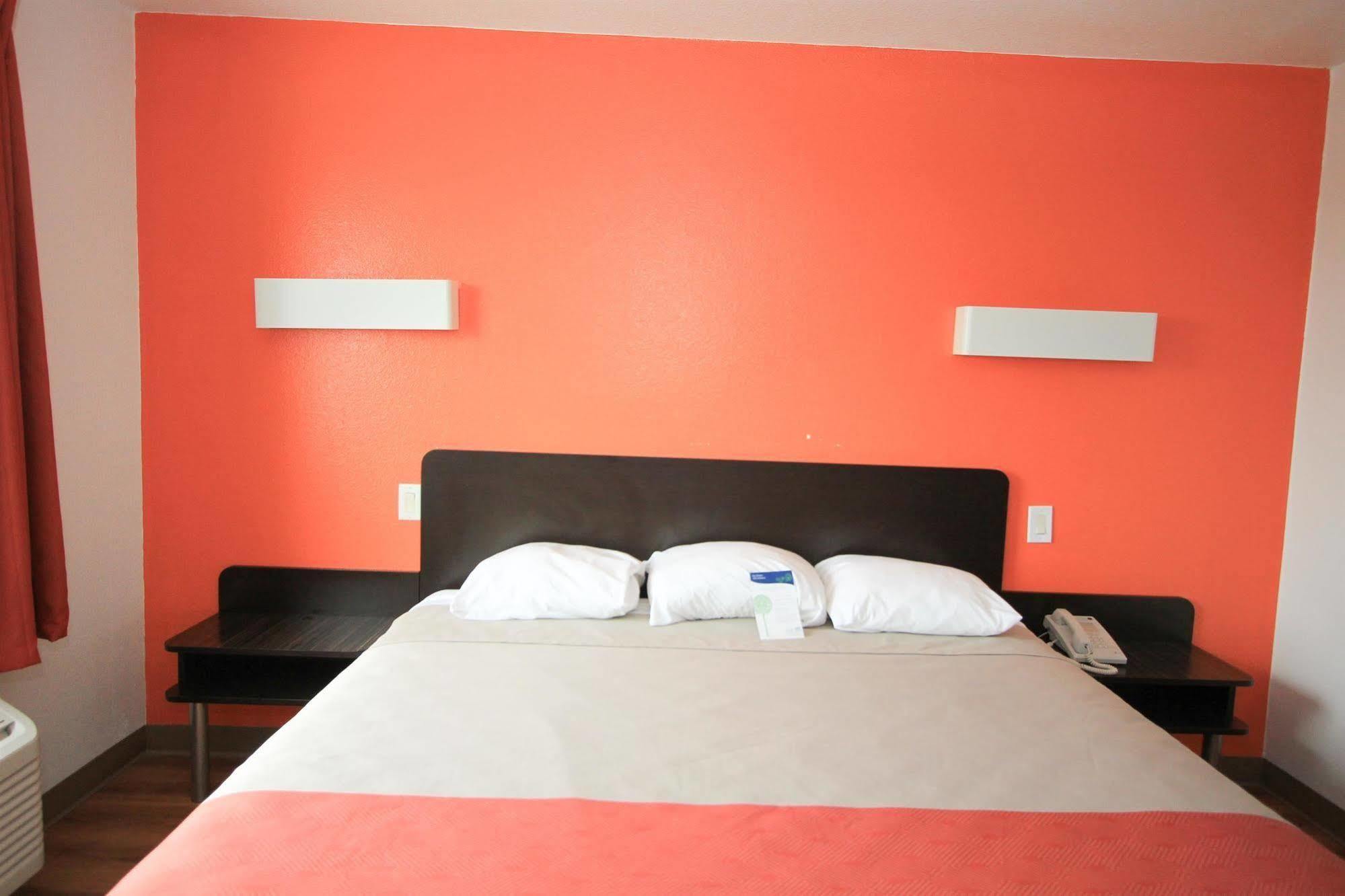Motel 6-San Antonio, Tx - Downtown - Alamo Dome Exteriér fotografie
